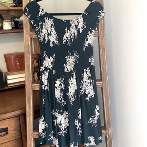 Black with cream florals please int dress